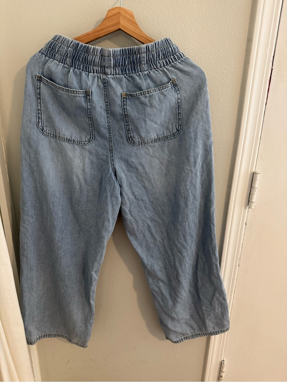 Drawstring Jeans - Picture 3 of 5